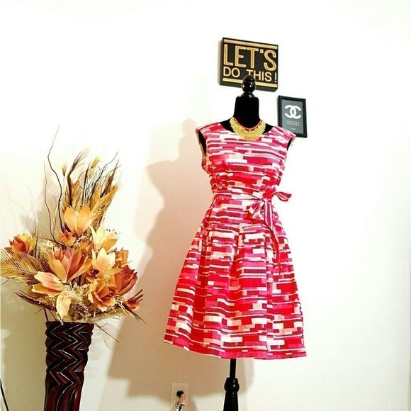 Covington dress  - Picture 5 of 8